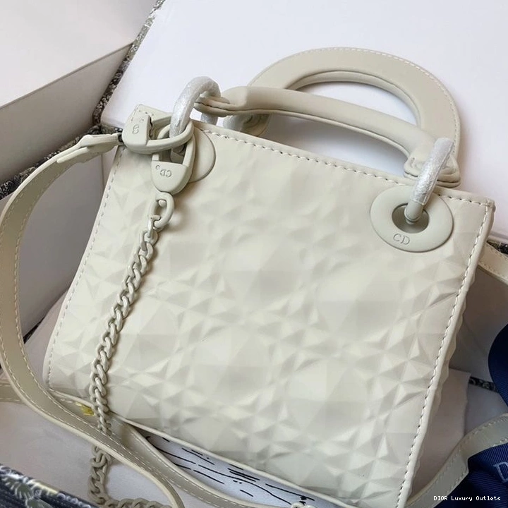 Cheap Mini Lady Frosted White Calfskin Ultramatte Cannage Bag Dior 0815 Luxury